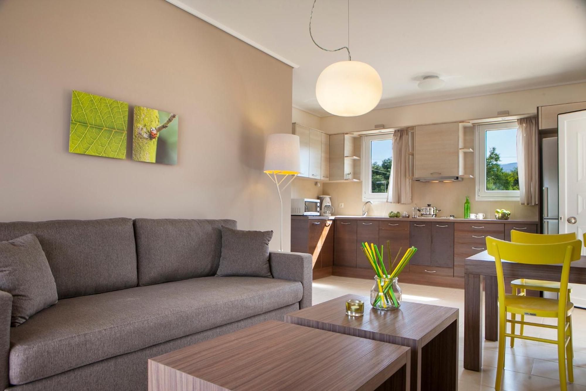 Meliti Waterfront Suites Karavomylos Zewnętrze zdjęcie